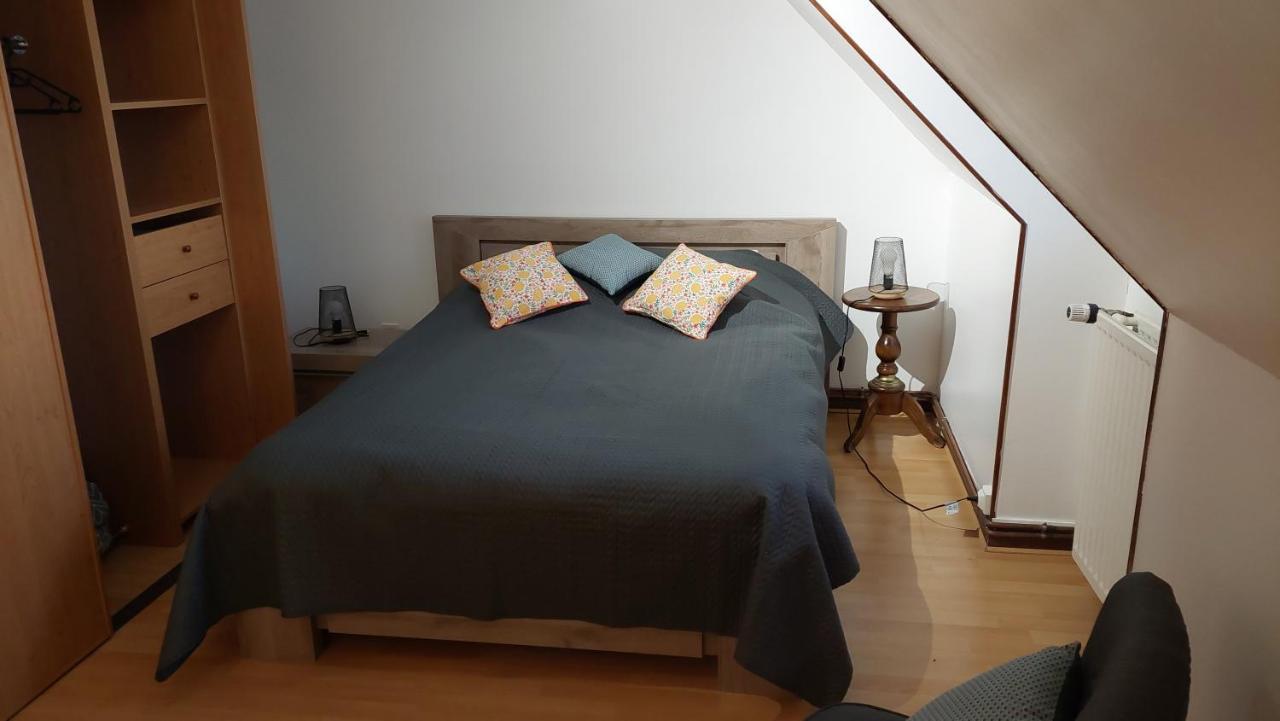 Bed and Breakfast Colette Alain Maxime Lapalisse Exterior foto